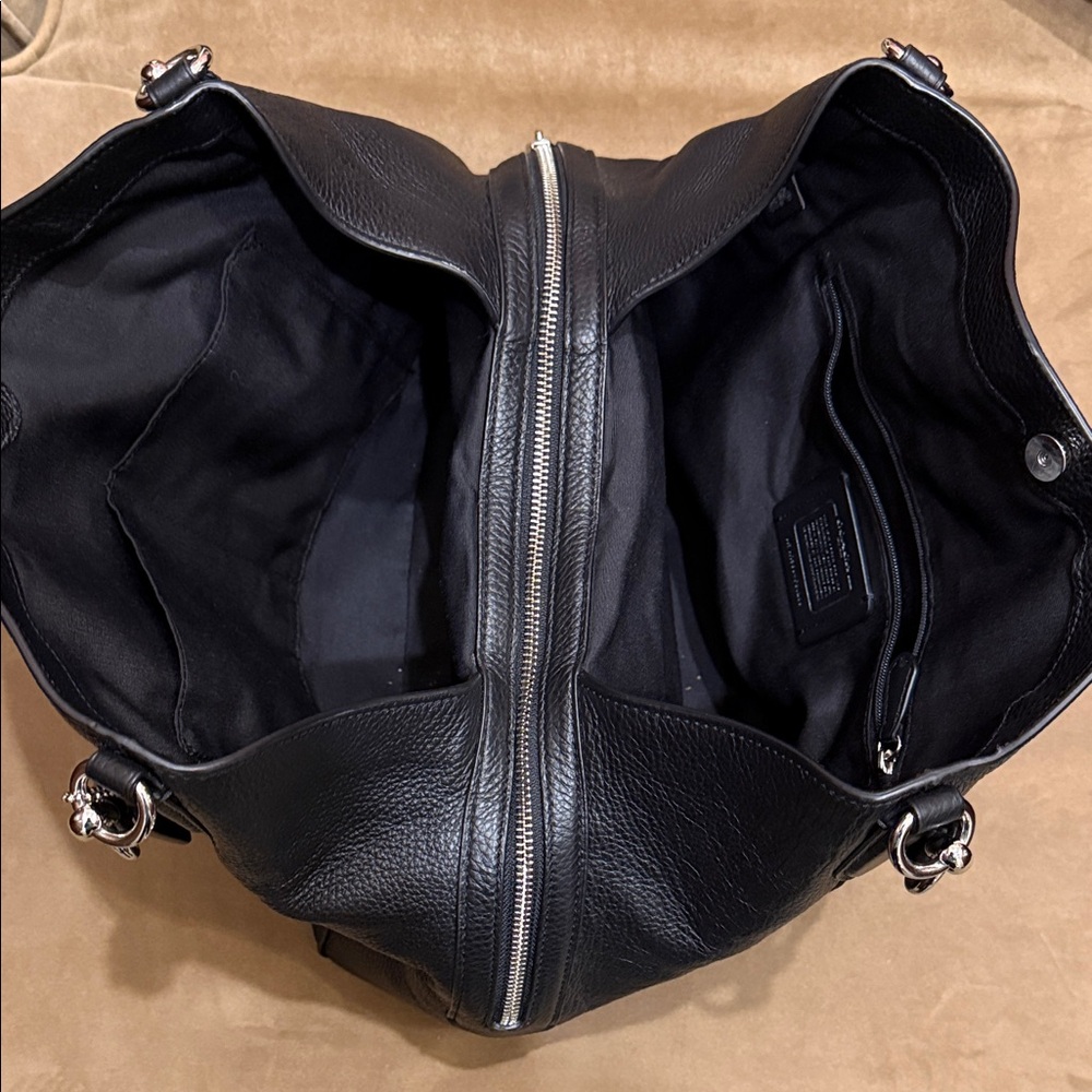 Coach Black Leather Shoulder Bag - Picture 5 of 7